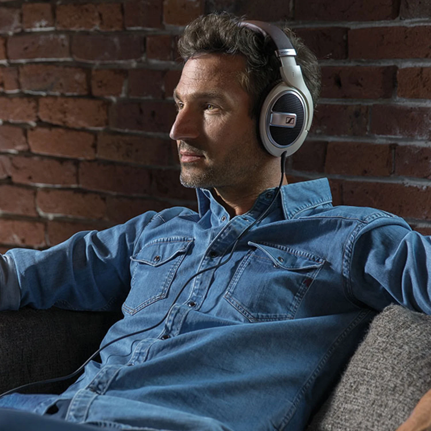 HD 599 - Image 4