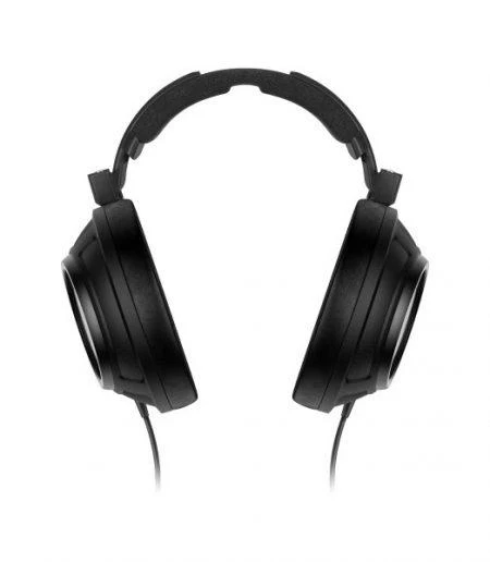 HD 820 - Image 3
